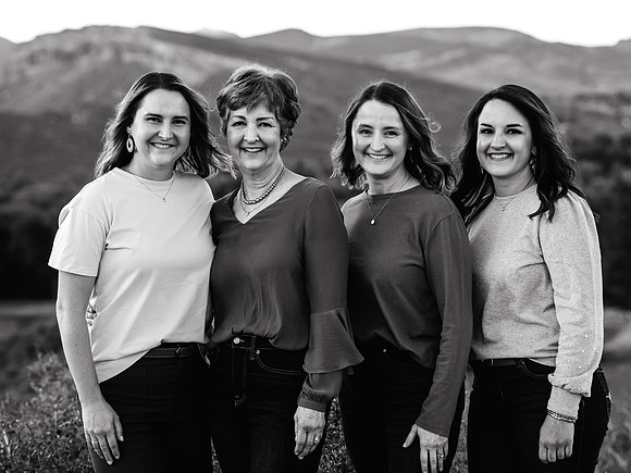 Rentel Family b&w 0107