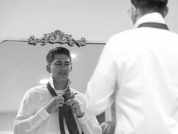 Cannon and Groomsmen getting ready_09.12.26_0024