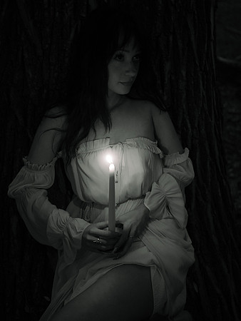Emma b&w 0120