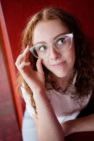 Juliana Head Shots0008