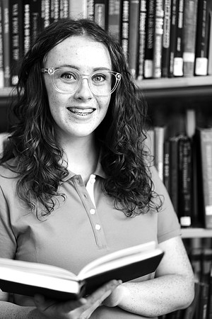 Juliana Head Shots0028