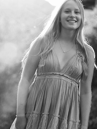 Mia 0056