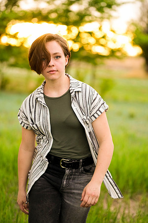 Jesse Senior photos 0106