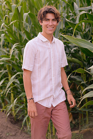 Mac Eliason_Senior Portraits 0051 touch up