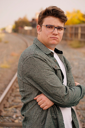 Ben Goodrich Senior Portraits_0006