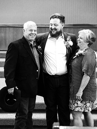 B_Pre Ceremony Formals_0027