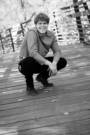 Nathan Semmens Senior Portraits 0021