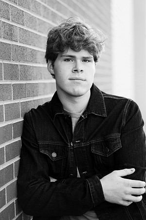 Nathan Semmens Senior Portraits 0032