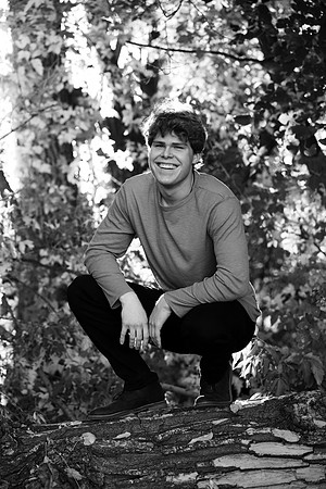 Nathan Semmens Senior Portraits 0036