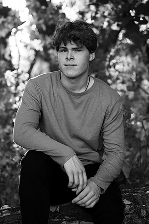 Nathan Semmens Senior Portraits 0045