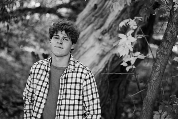 Nathan Semmens Senior Portraits 0052