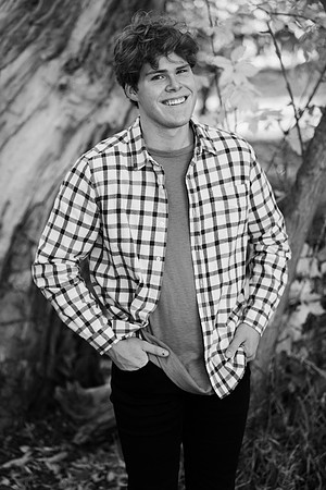 Nathan Semmens Senior Portraits 0055