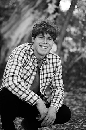 Nathan Semmens Senior Portraits 0056