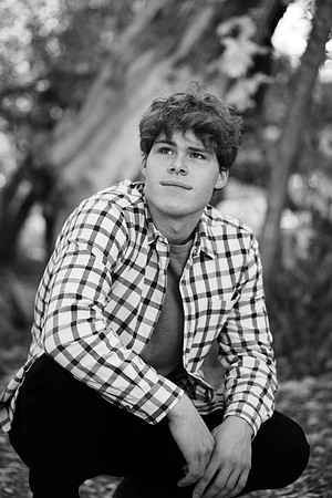 Nathan Semmens Senior Portraits 0057