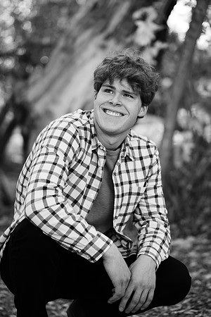 Nathan Semmens Senior Portraits 0058