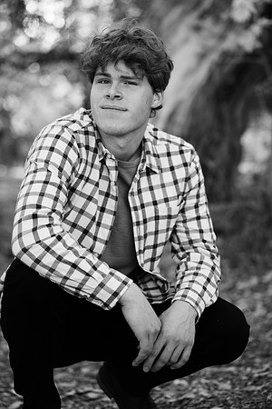 Nathan Semmens Senior Portraits 0059