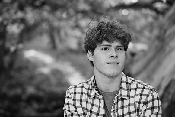 Nathan Semmens Senior Portraits 0069