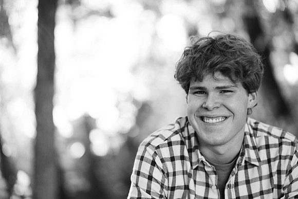Nathan Semmens Senior Portraits 0081