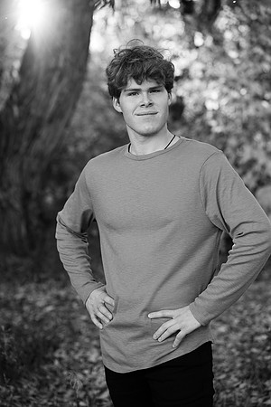 Nathan Semmens Senior Portraits 0083