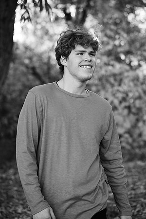 Nathan Semmens Senior Portraits 0085