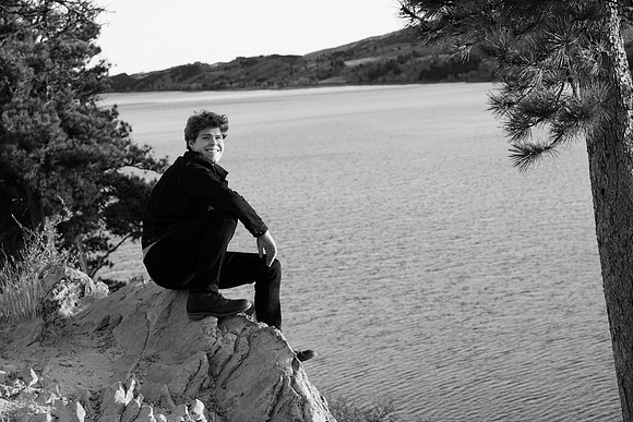 Nathan Semmens Senior Portraits 0097