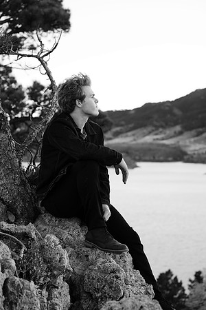Nathan Semmens Senior Portraits 0101
