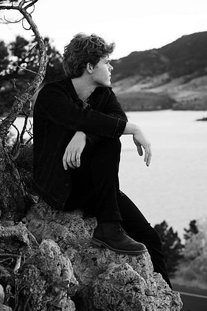 Nathan Semmens Senior Portraits 0107