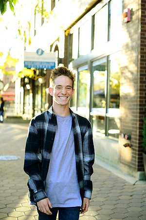 Colin Eastwood Senior Portraits 0031