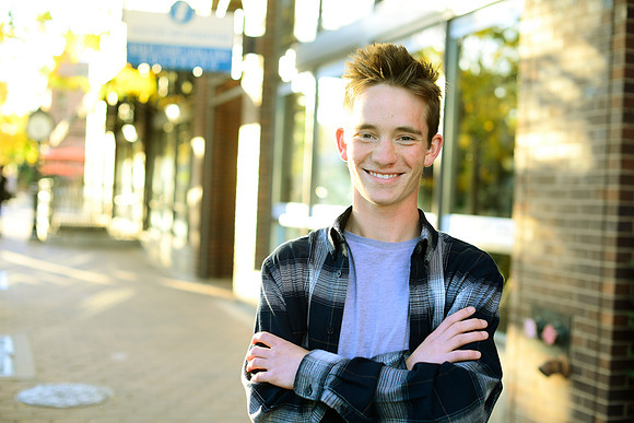 Colin Eastwood Senior Portraits 0030