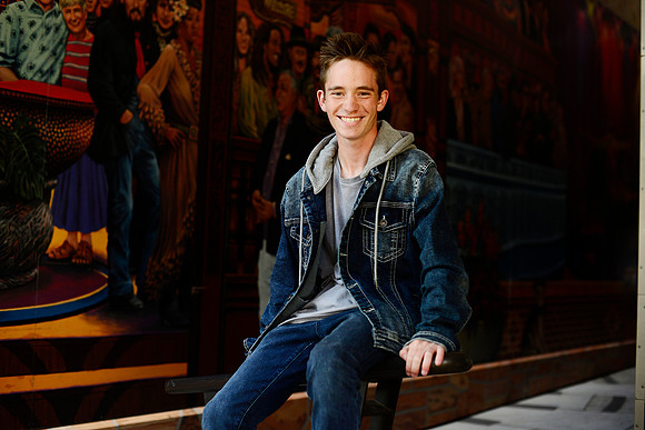 Colin Eastwood Senior Portraits 0037