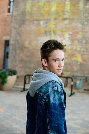 Colin Eastwood Senior Portraits 0052