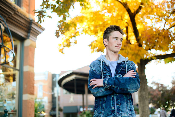 Colin Eastwood Senior Portraits 0056