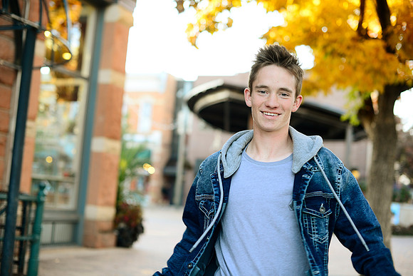 Colin Eastwood Senior Portraits 0058