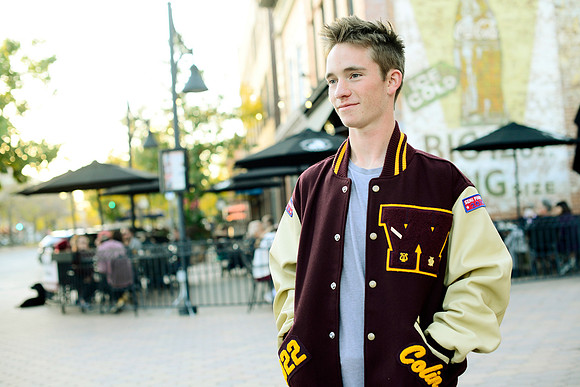 Colin Eastwood Senior Portraits 0068