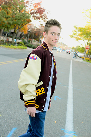 Colin Eastwood Senior Portraits 0071