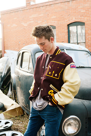 Colin Eastwood Senior Portraits 0080