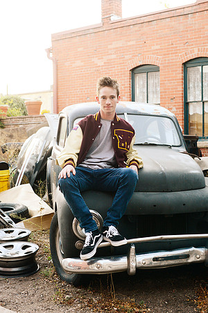 Colin Eastwood Senior Portraits 0084