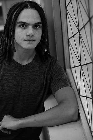 Terrell Sleeter Senior Portraits 0006