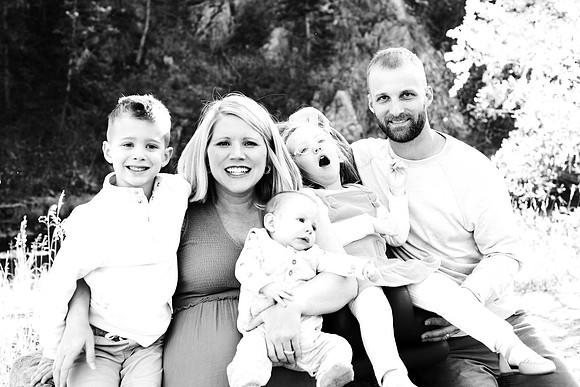Green Family Portraits 0007