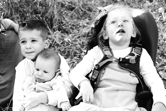 Green Family Portraits 0042