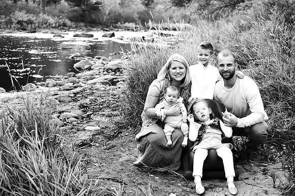 Green Family Portraits 0052