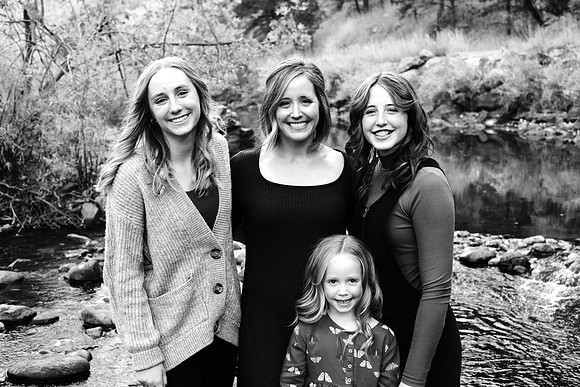 Jackson Family Portraits 0135