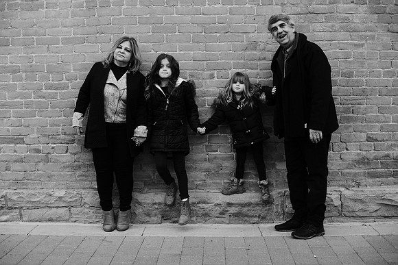 Brum Family Portraits - 01.31.20 0129