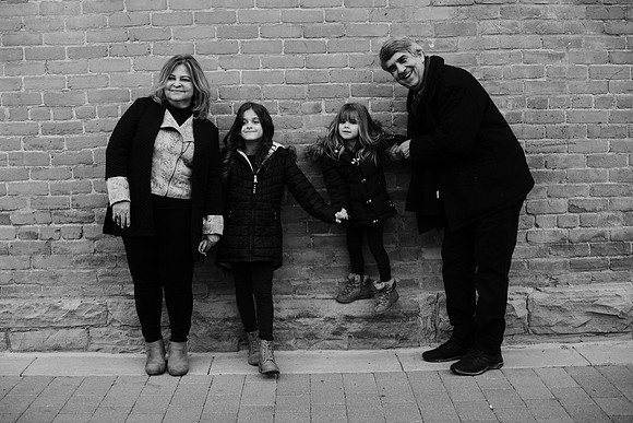 Brum Family Portraits - 01.31.20 0132