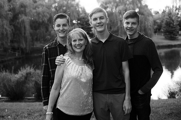 Bassett Family Portraits_7.28.20_0095