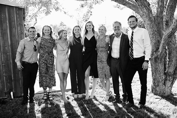 Wiseman b&w 008