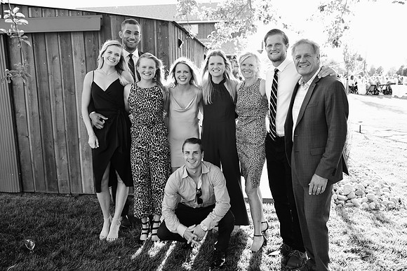 Wiseman b&w 010