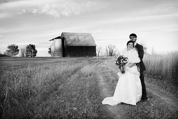 E_Josh and Katie_Romantic Set0823