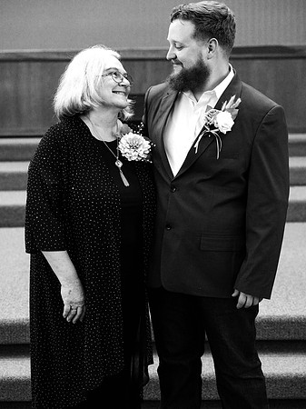 B_Pre Ceremony Formals_0021