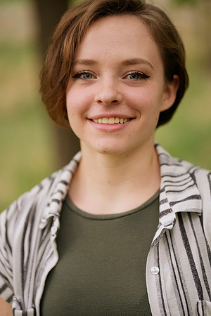 Jesse Senior photos 0092 copy
